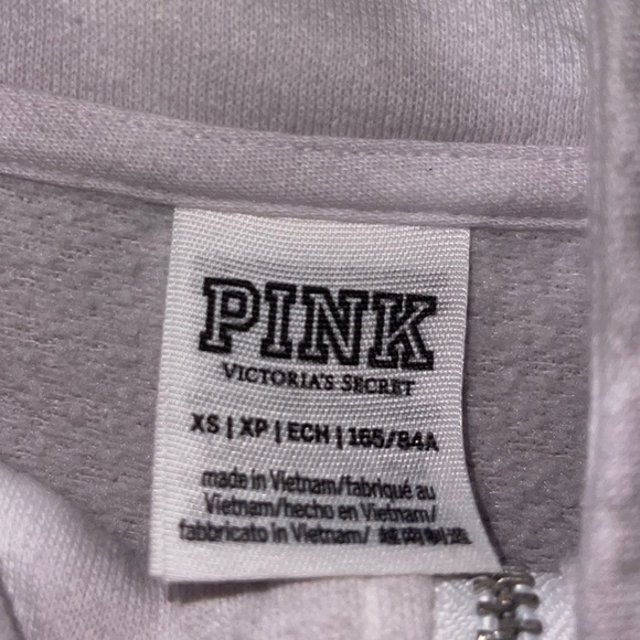 sweater - Picture 3 of 3